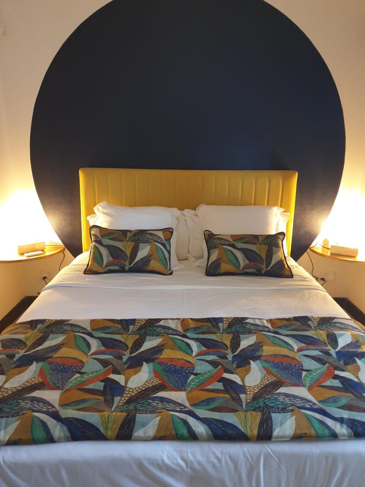 Bed and Breakfast Chez Blandine Et Sylvain Cascavelle Exterior foto