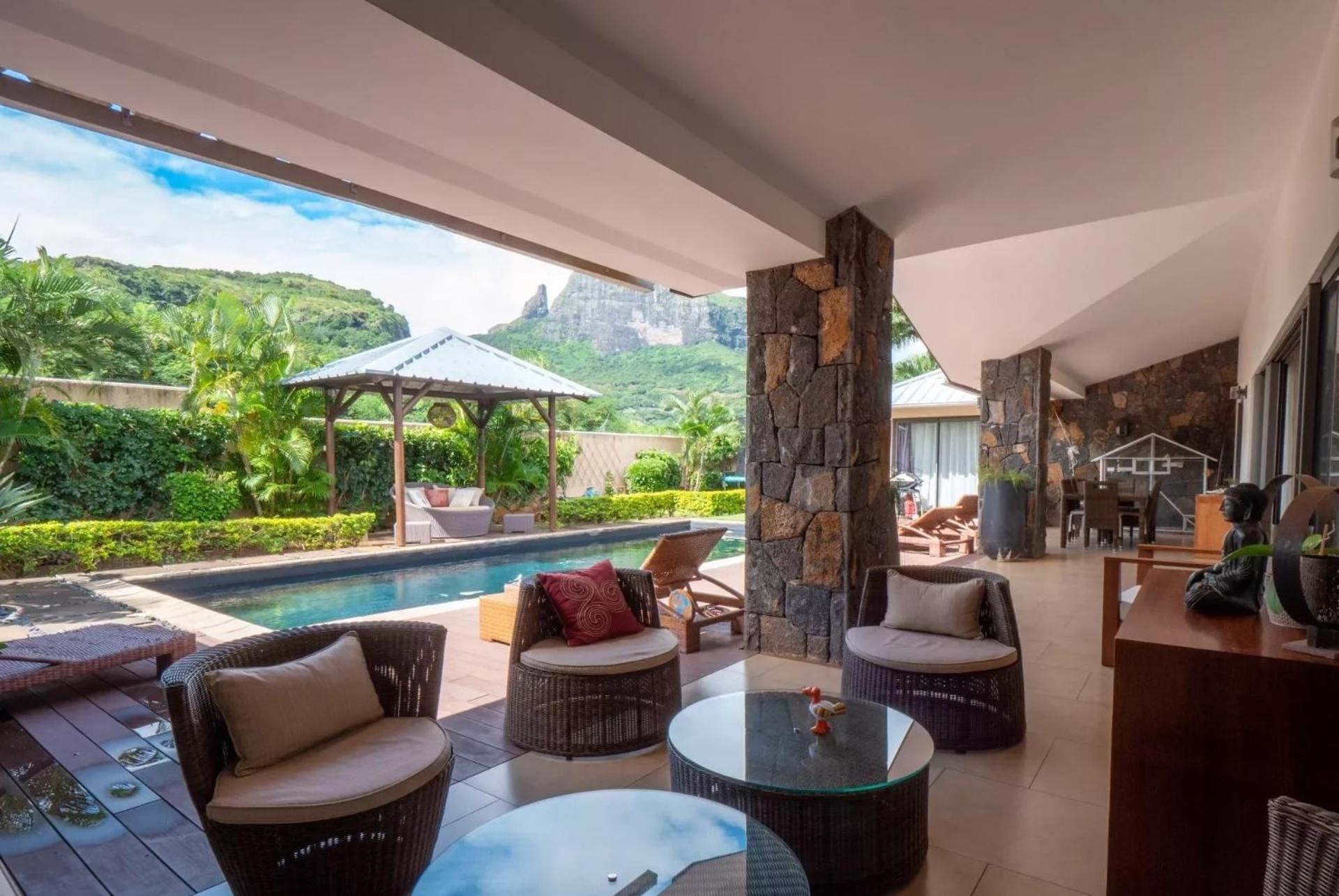 Bed and Breakfast Chez Blandine Et Sylvain Cascavelle Exterior foto